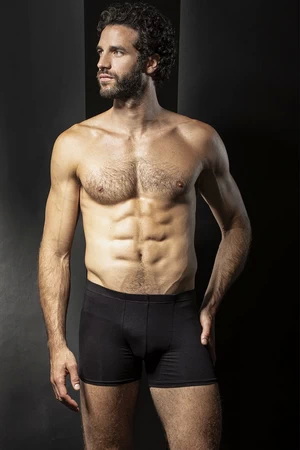 Uomo